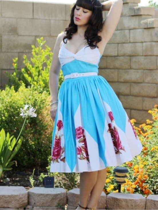Pinup Couture Dresses & Skirts - Pinup Couture Gloria Rose Border Roses PUG Swing Dress 2X